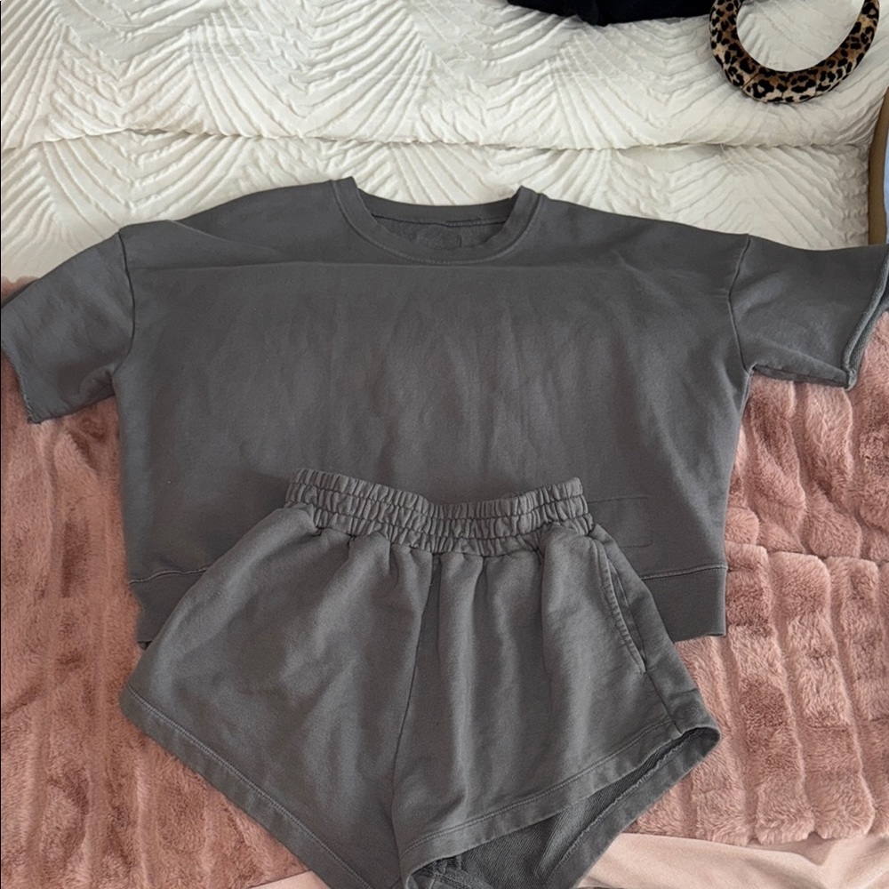 Daily Drills Gray Lounge Set. Size XS/S for both the shorts and shirt.